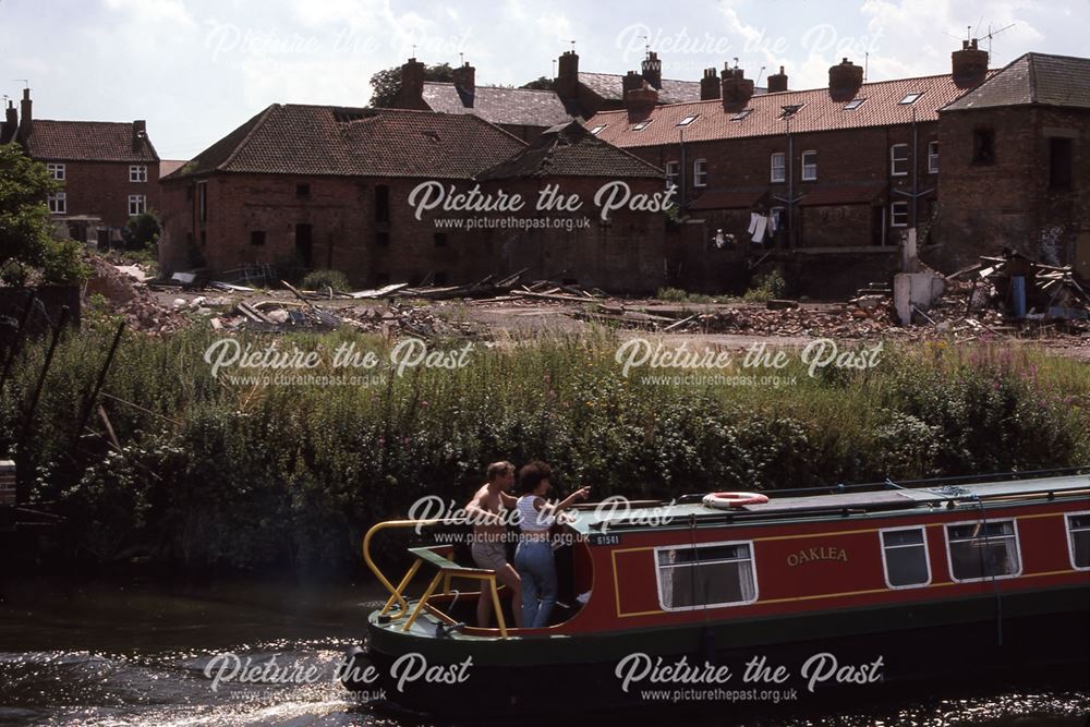 Rear of Wakes and Lambs, Mill Gate, Newark, 1987