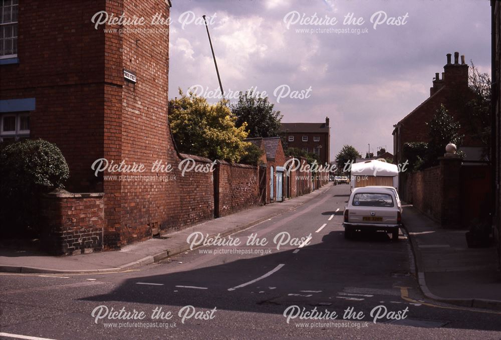 Princess Street from Victoria Street, Newark, 1987