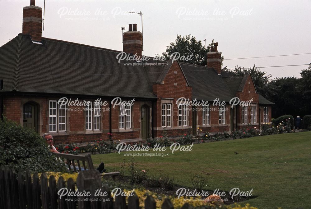 Almshouses, Balderton Gate, Newark, 1987