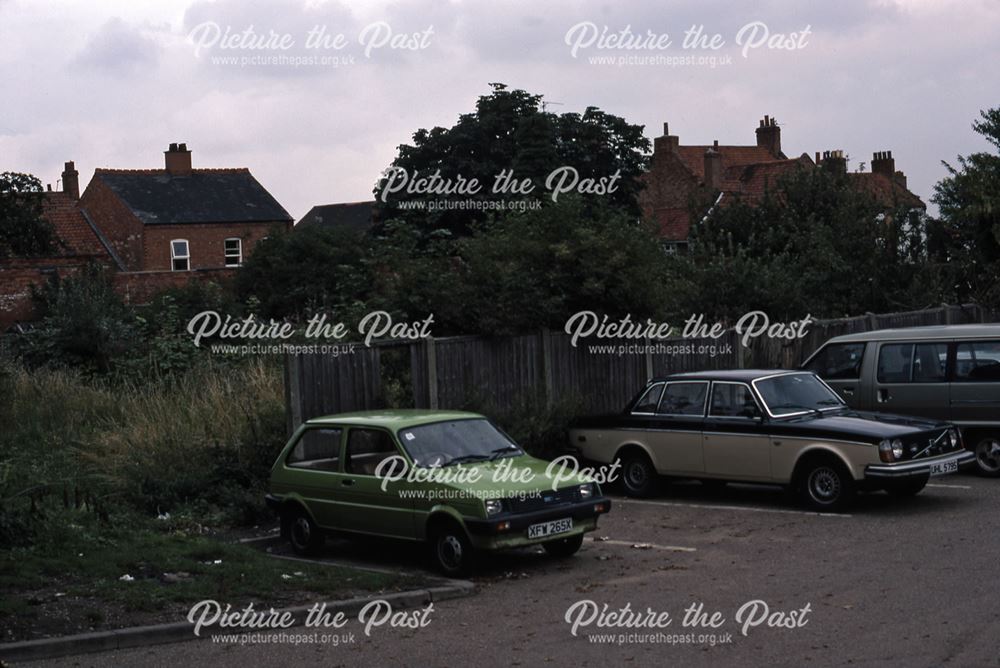 Car Park at rear of North Gate House, Slaughterhouse Lane, Newark, 1987