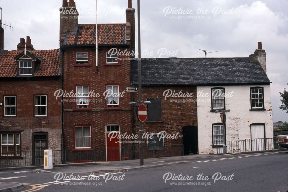 Woodman's Corner Looking at Mill Gate, Newark, 1987