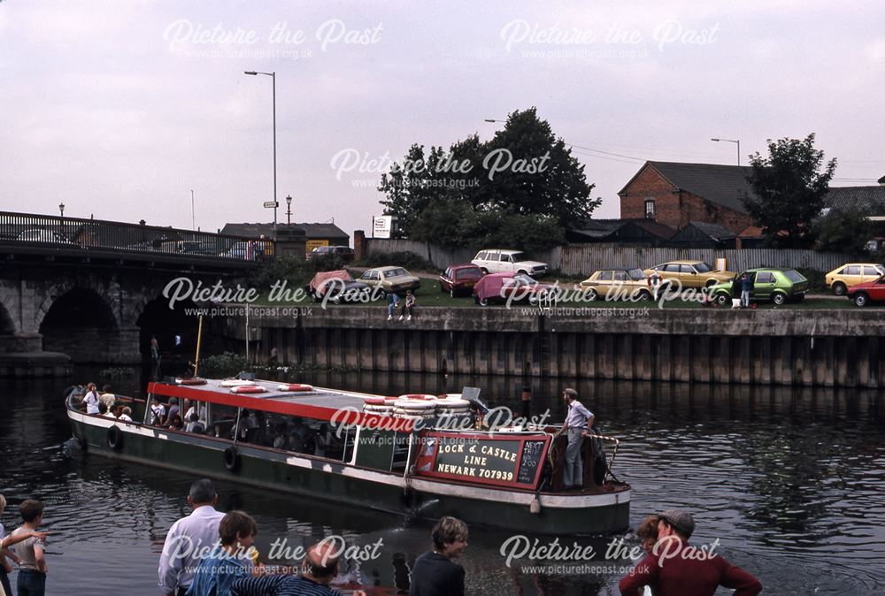 Trent Bridge, River Trent, Newark, 1987