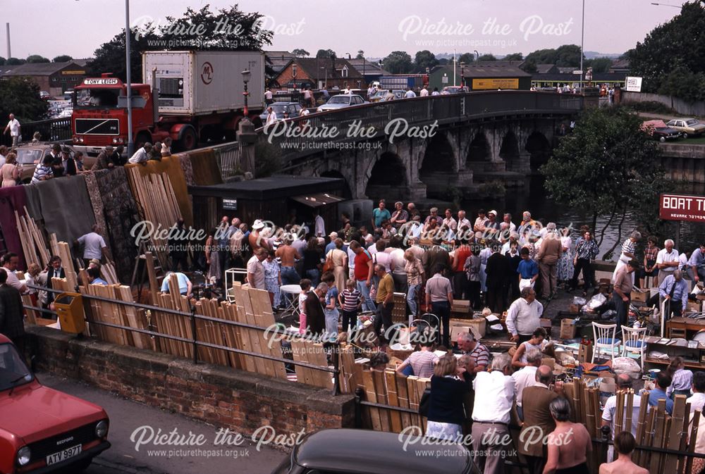 Auctions and Market at Beastmarket Hill, Newark, 1987