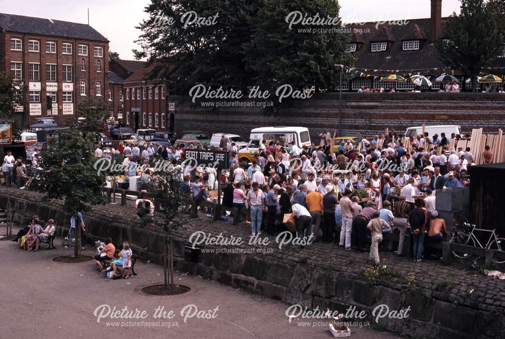 Auctions and Market at Beastmarket Hill from Trent Bridge, Newark, 1987