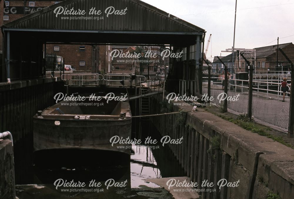 Dry Dock, Newark, 1987