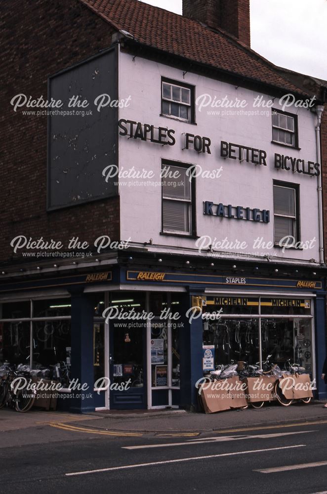 Staples Bike Shop, Lombard Street, Newark, 1987