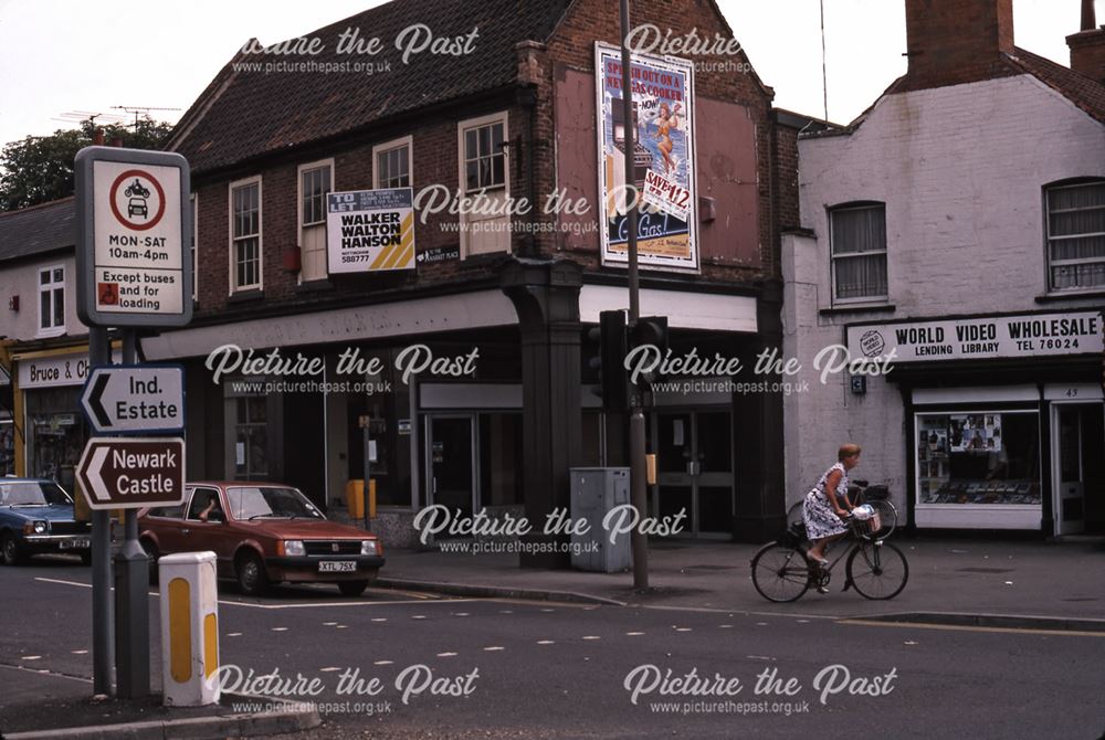 Carter Gate, Beaumond Cross, Newark, 1987