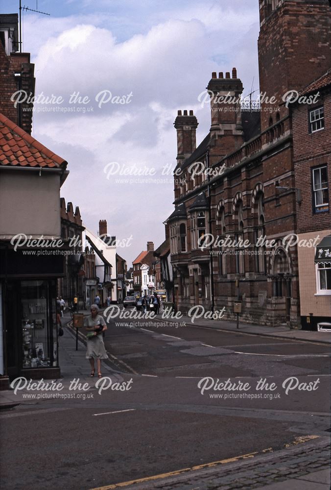 Kirk Gate from Church Street, Newark, 1987