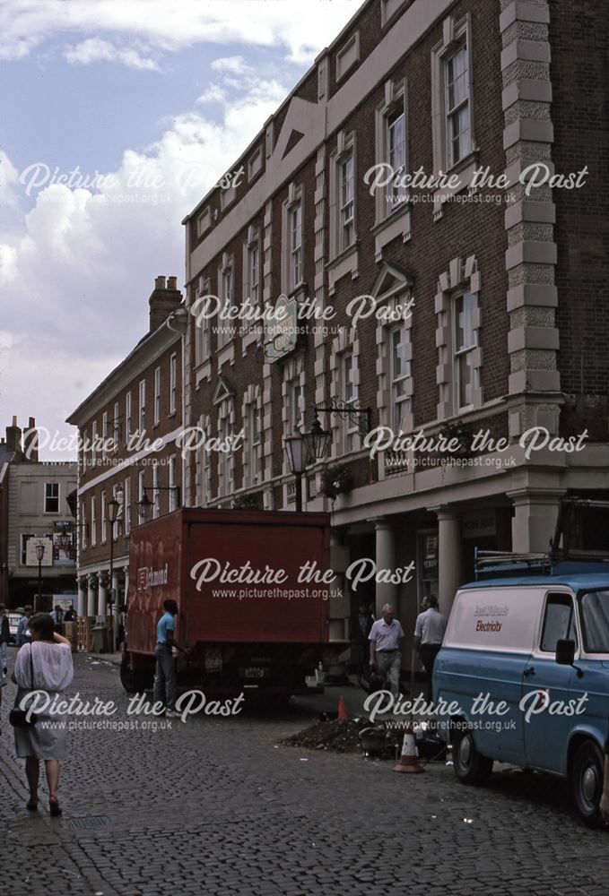 Clinton Arms Hotel, Market Place, Newark, 1987