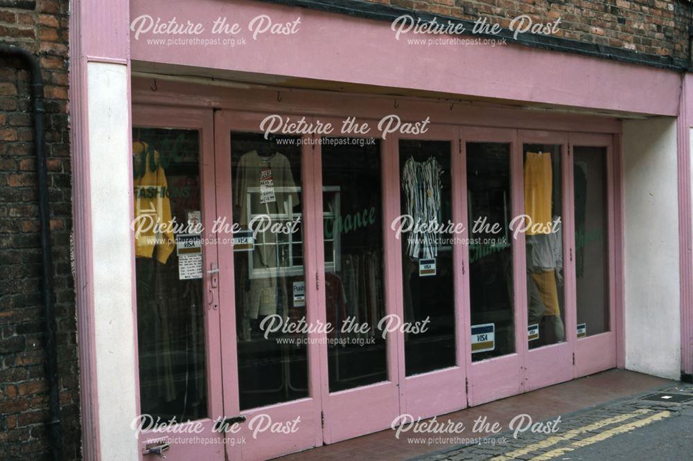 Temporary Clothes Shop, Boar Lane, Newark, 1987