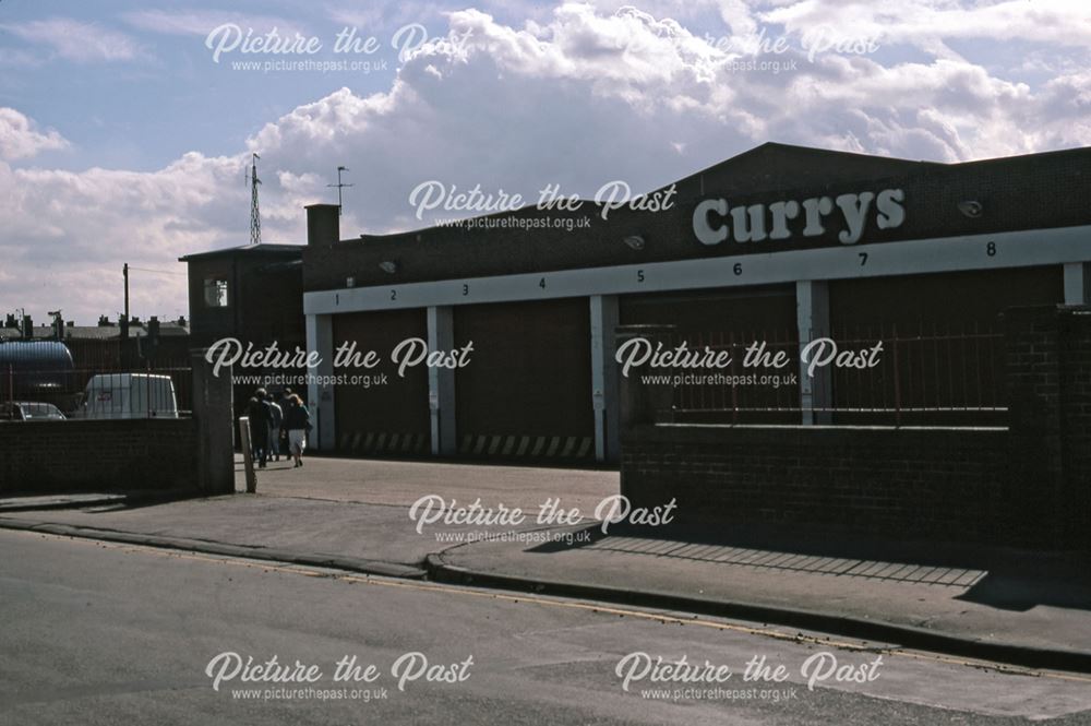 Curry's Warehouse, Barnby Gate, Newark, 1987