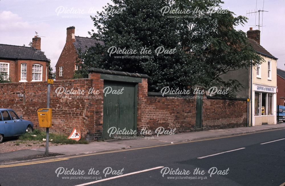 Clinton Street and Albert Street Corner, Newark, 1987