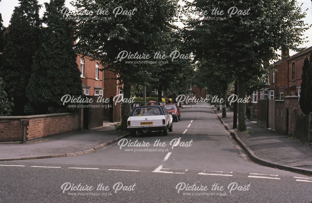 Rufford Avenue from Albert Street, Newark, 1987