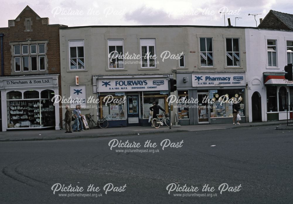 Beaumond Cross, Newark, 1987