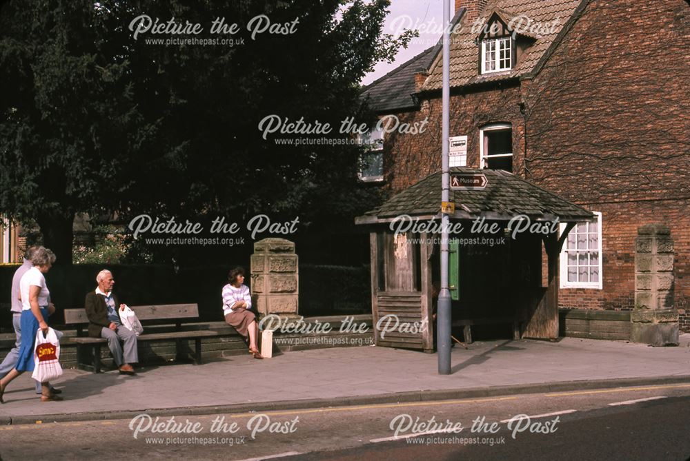 Bus Stop at end of Church Walk, Appleton Gate, Newark, 1987