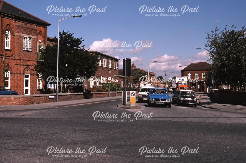 Traffic Lights, Newark Hospital, Sherwood Avenue, Newark, 1987