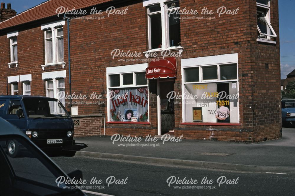 Taxi HQ and Hairdressers, Sleaford Road and Newstead Avenue, Newark, 1987