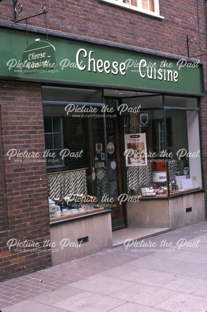 Cheese Cuisine, Saracen's Head Yard, Market Place, Newark, 1987