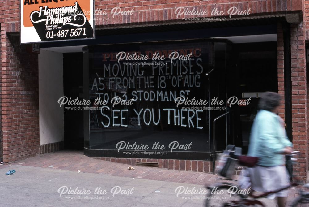 Peter Dominic's Wine Shop, St. Mark's Shopping Precinct, 1987