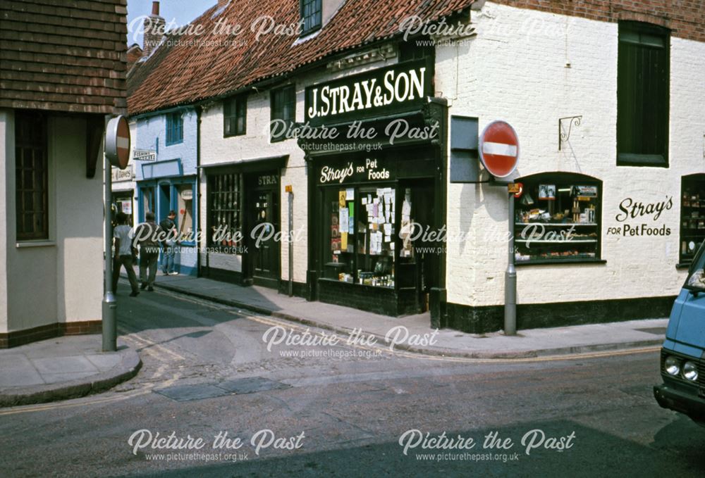 Strays Pet Food Supplies, Middle Gate, Newark, c 1986