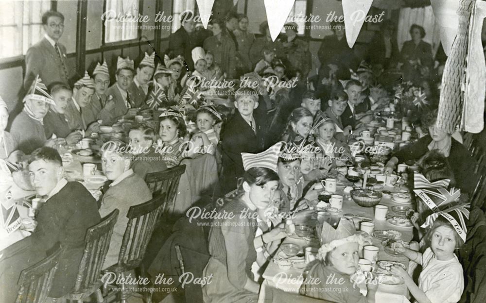 Coronation Street Party, Lenton Abbey, 1953