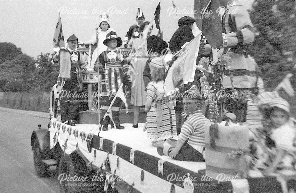 Children's Coronation Carnival Float, Bingham, 1953