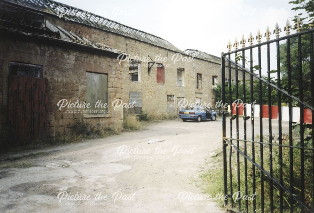 Dobsons Mill Entrance Gates, Sutton-in-Ashfield, 2001