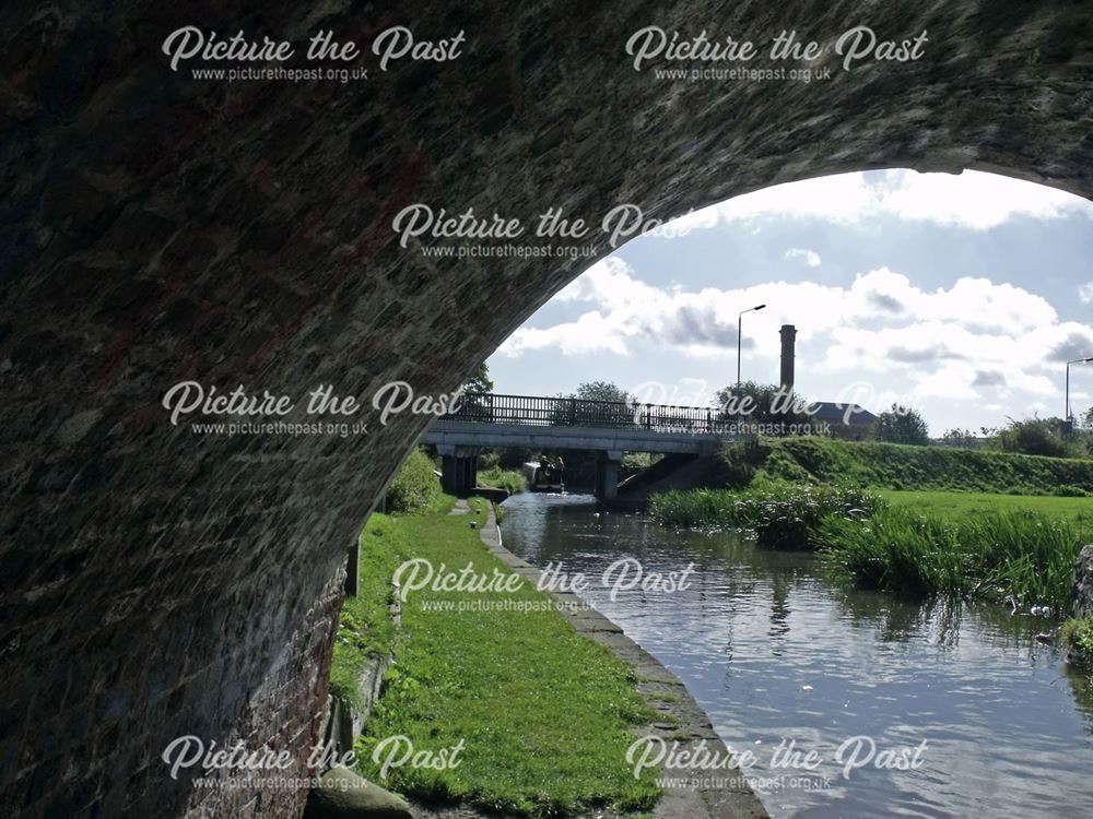 Old Pumping Station, Under Canal Bridge, Worksop, 2012