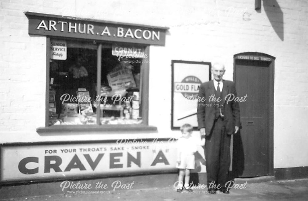 Arthur Bacon and Paul Mackness, Fairfield Street, Bingham, c 1959