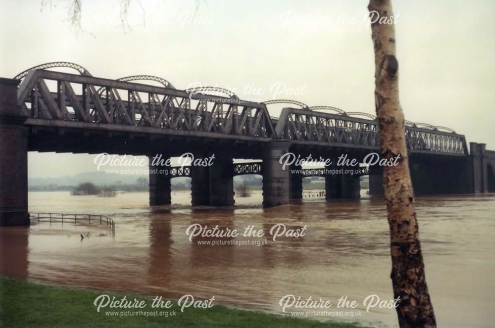 Ex-GCR railway bridge over River Trent, The Meadows, Nottingham, c 1975