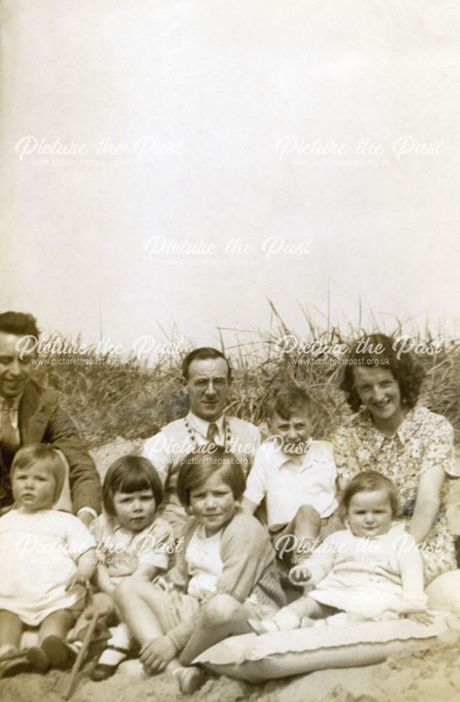 Smith family from Nottingham at Skegness, Lincolnshire, c 1937