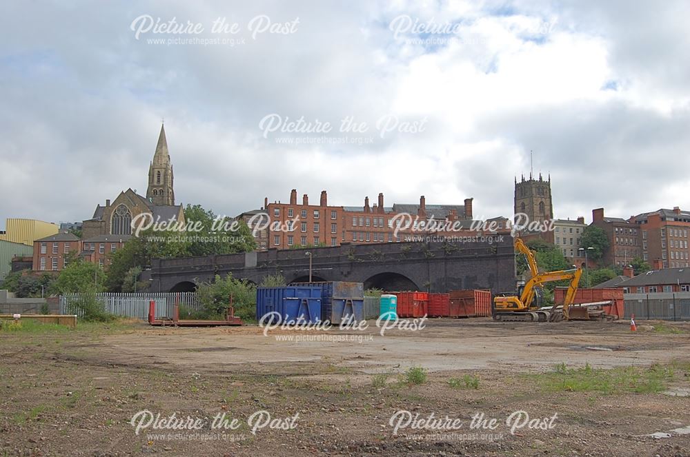 The last remaining stretch of railway arches on Maltmill Lane, Narrow Marsh, Nottingham, 2014