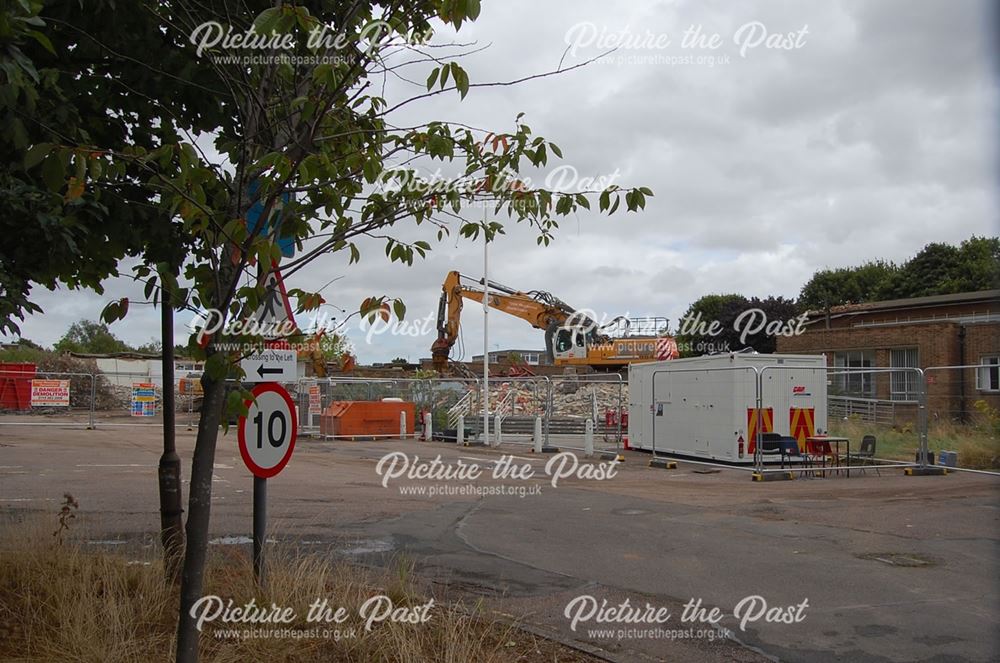 Demolition of the former South Notts College, Greythorne Drive, West Bridgford, 2016