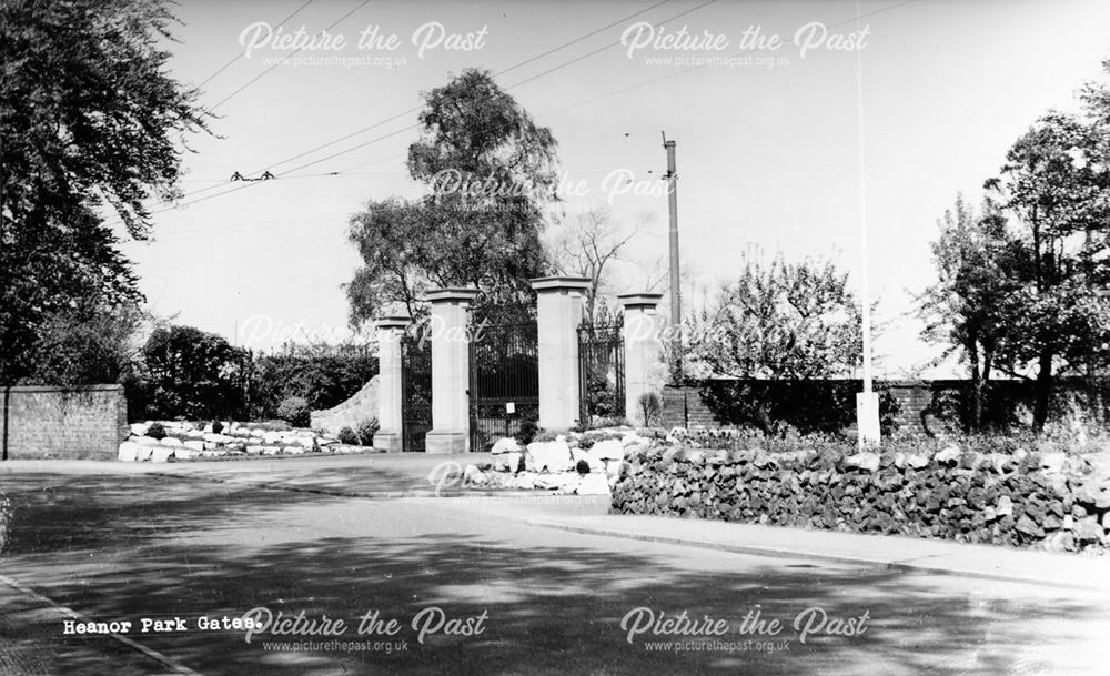 Heanor Park Gates, Ilkeston Road, Heanor, 1953