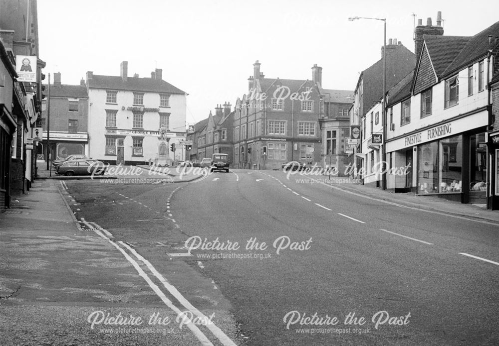 View towards the junction with High Street and Chesterfield Road