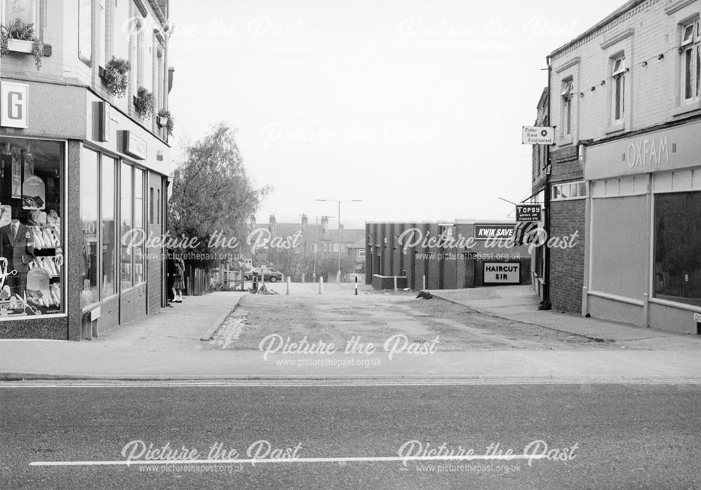 Central Road and Severn Square Car Park, Alfteton, 1987