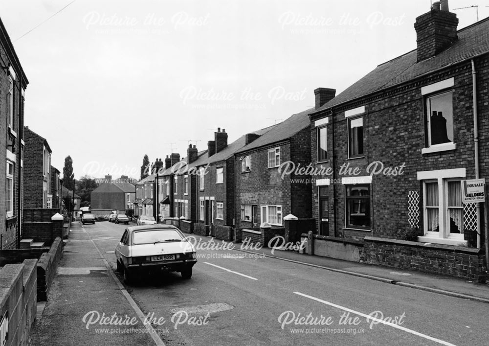 Independent Hill from Alfred Street, Alfreton, 1987