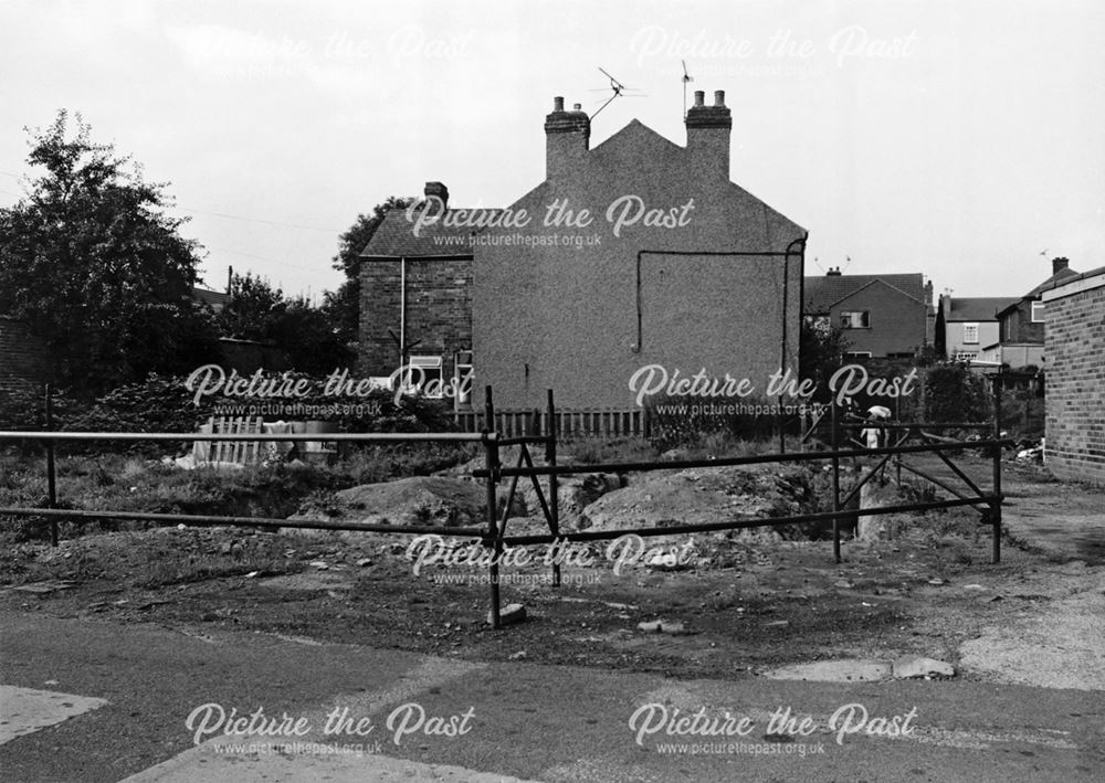 Independent Hill, Alfreton, 1987