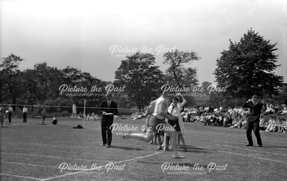 Sports Day - Relay Race, Herbert Strutt School, Derby Road, Belper, 1960