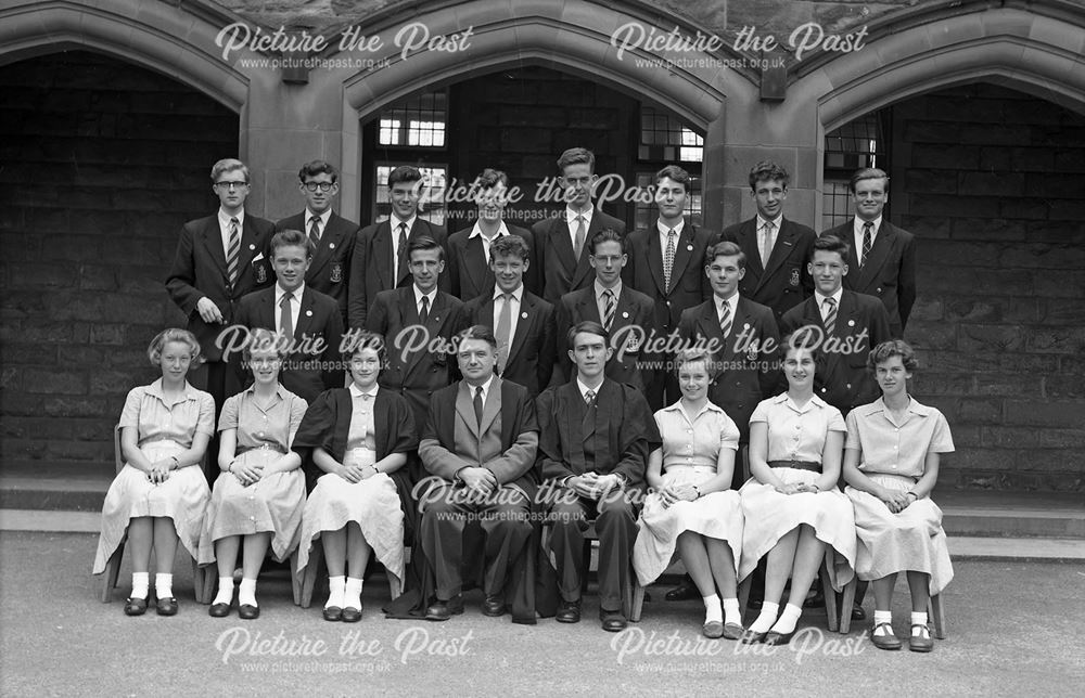 Class Portrait?, Herbert Strutt School, Derby Road, Belper, c 1960s