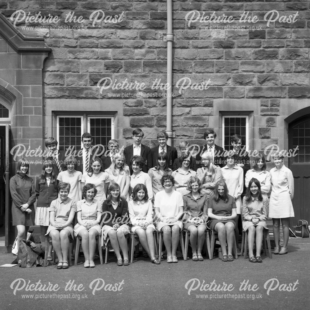 Class Portrait, Herbert Strutt School, Derby Road, Belper, c 1960s