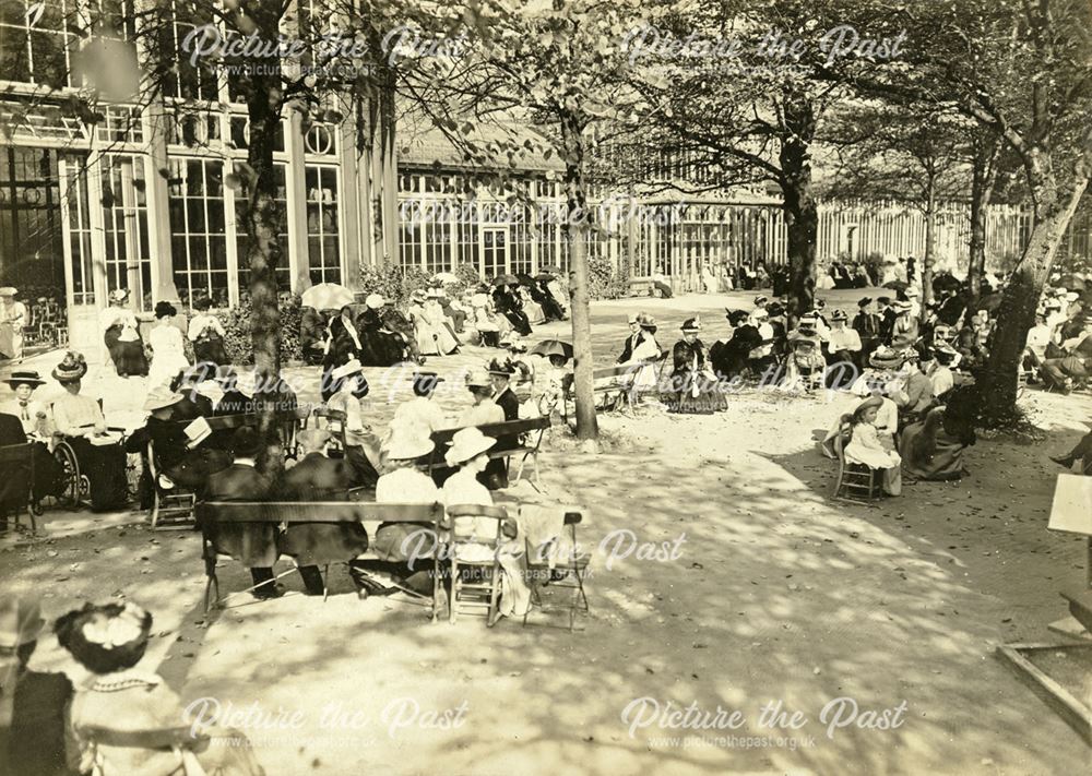 Promenade, Pavilion Gardens