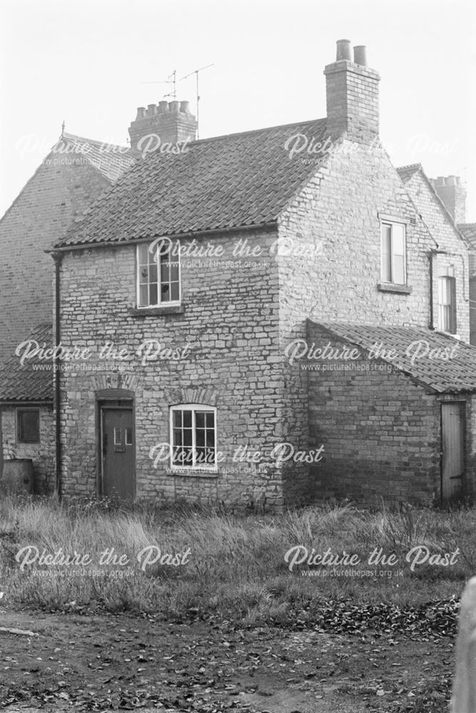 Cottage on Hangar Hill