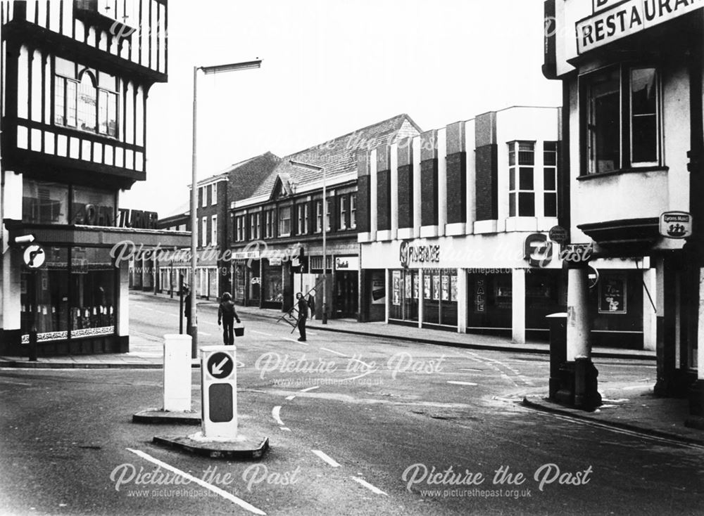 Junction of Packers Row, Vicar Lane and Low Pavement