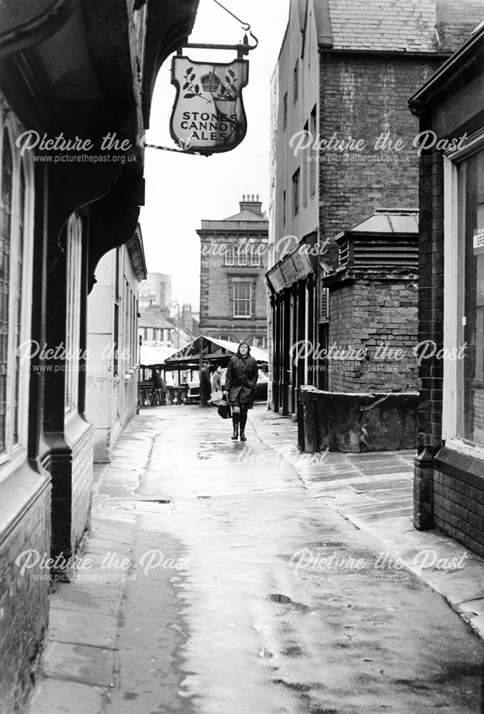 The Shambles from the side of the Royal Oak Public House