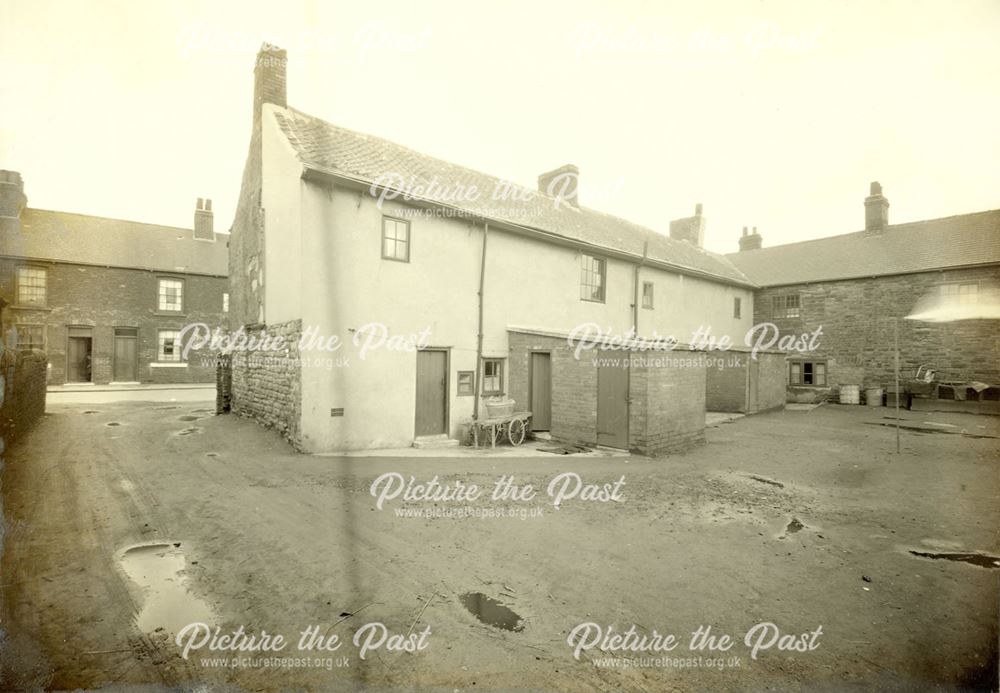 The rear of houses on Pottery Lane