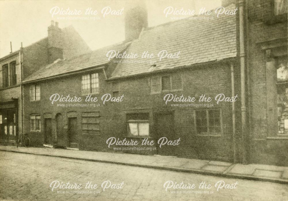 Old houses, Glumangate, Chesterfield, c 1900