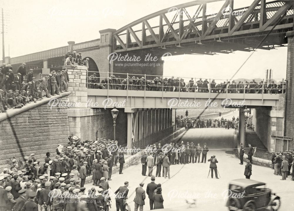 Horns Bridge during improvements, Chesterfield, post 1932