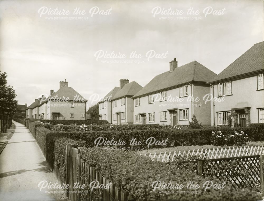 Houses on Maynard Road, St. Augustine's Estate, Boythorpe, Chesterfield, c 1930s