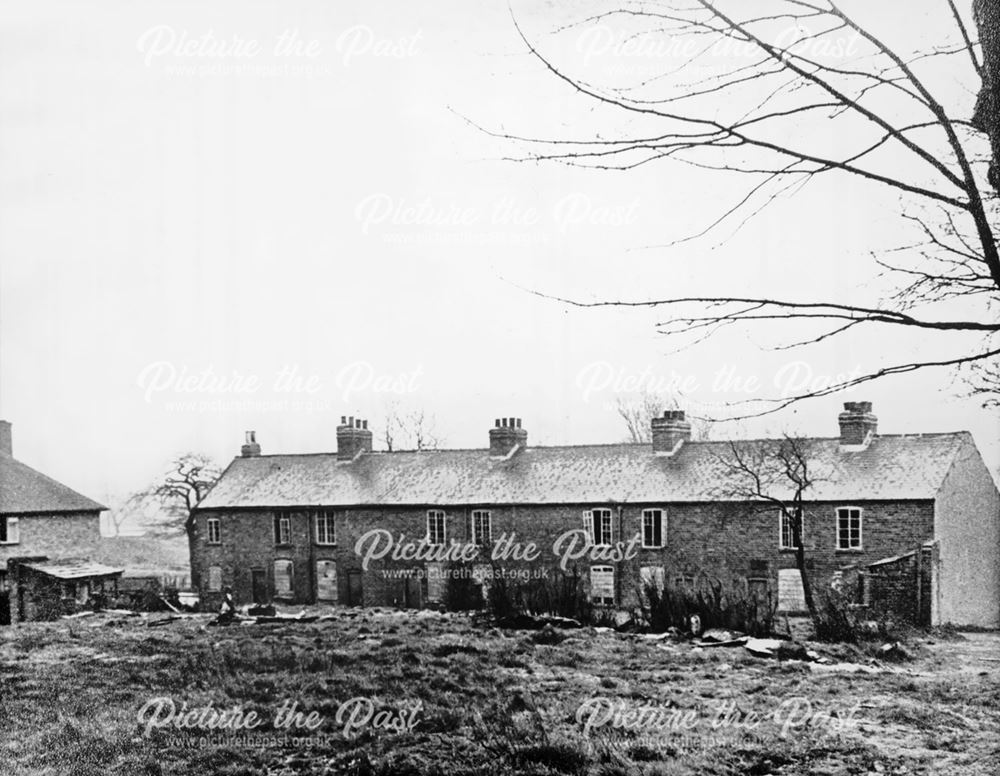 Nos 1-8 Orwin's Row, Newbold, Chesterfield, c 1940
